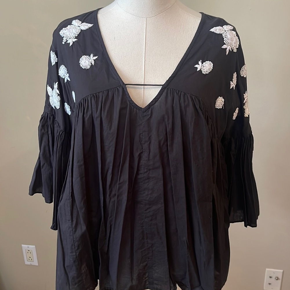 Anthropologie Maeve Black Blouse with White Sequin Florals Small